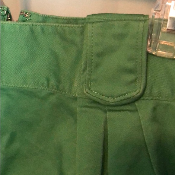 Green Mini Skirt with detailed belt loops - Picture 2 of 3